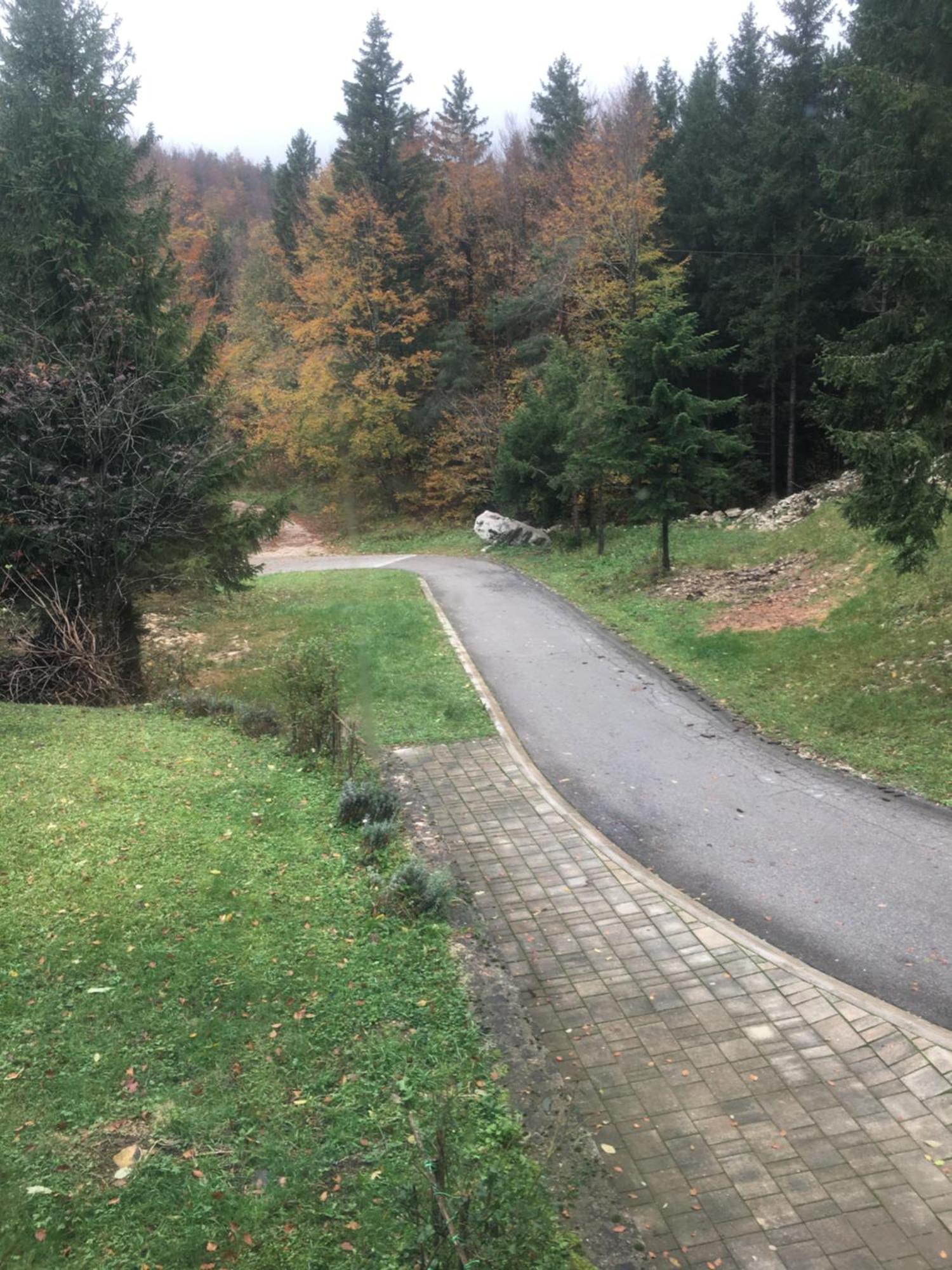 Apartmaji Velikonja Ajdovščina Eksteriør billede